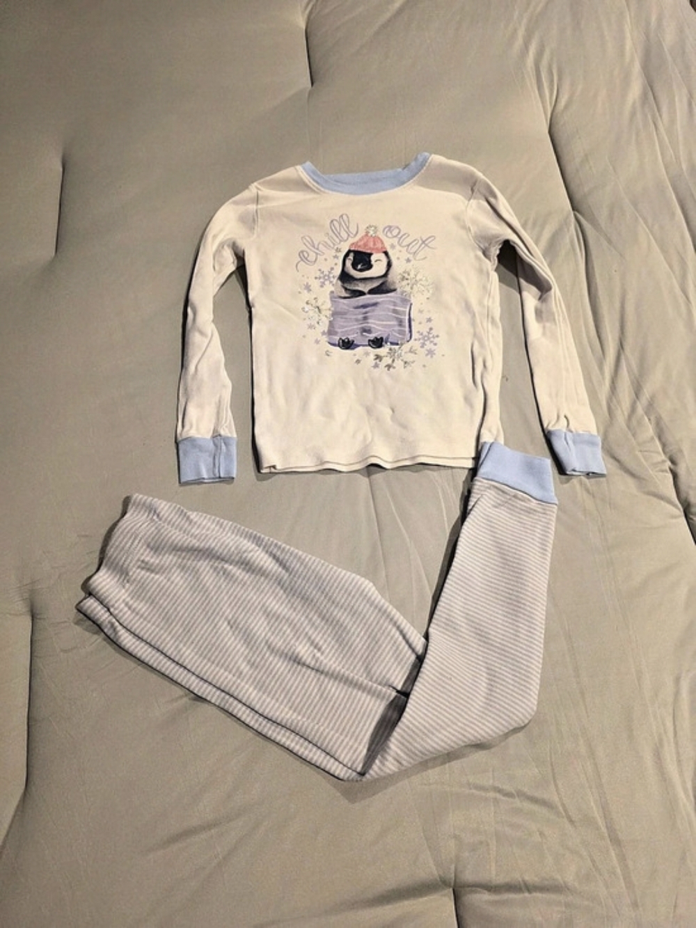 Chill Out Penguin Pajama Set White & Blue By Carters